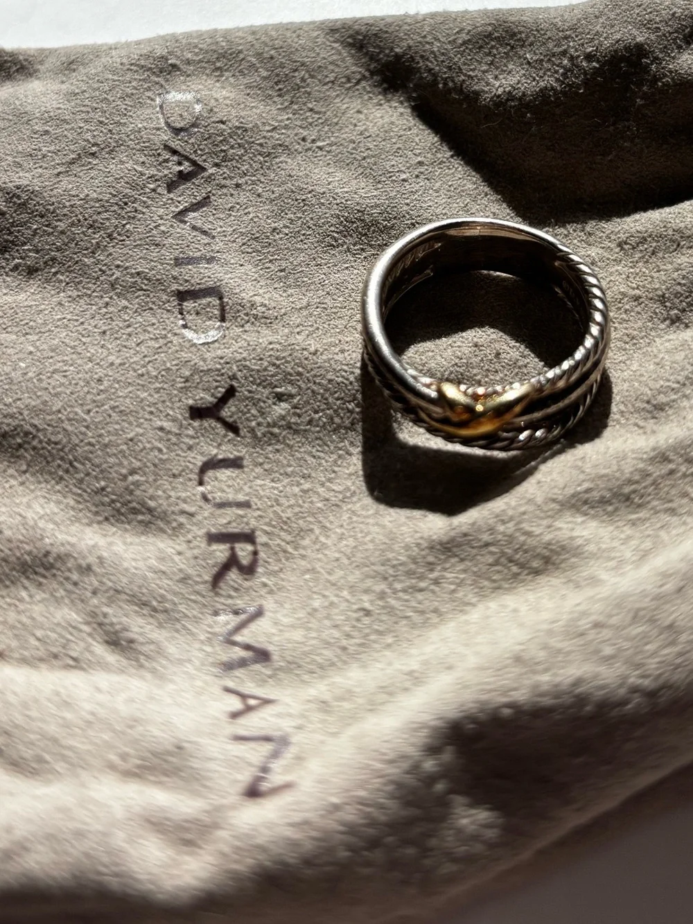 David Yurman Crossover Silver and Gold Mixed-Metal Ring Sz 5.5 - Picture 1 of 3